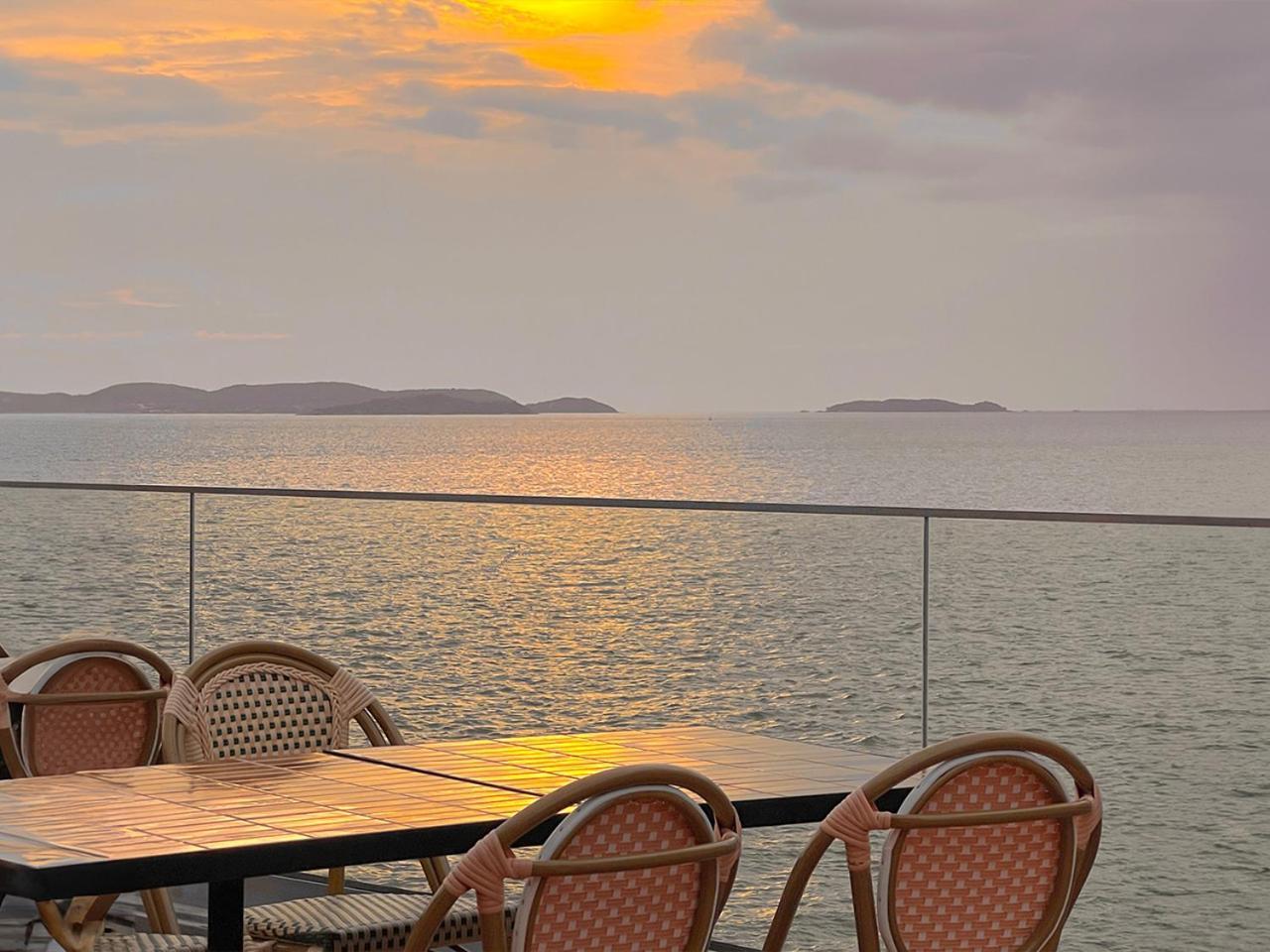 Asia Pattaya Hotel Exterior foto